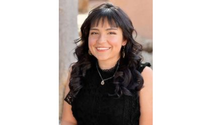 Analisa Peña awarded Hulsman Undergraduate Library Research Award’s Emerging Researcher