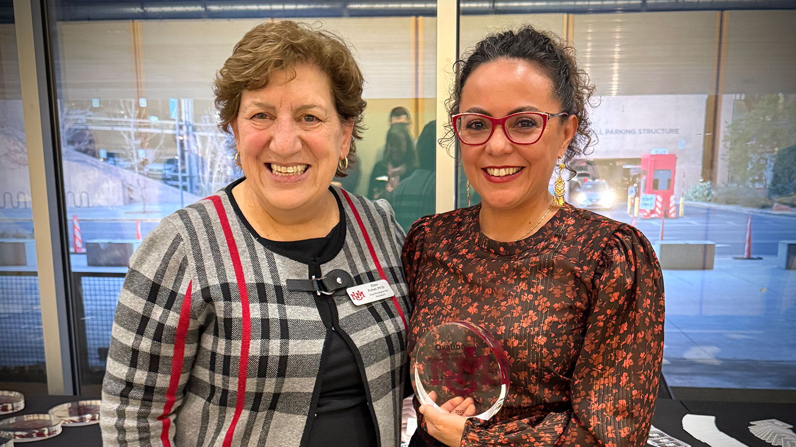 Professor Ana Alonso-Minutti Receives Ovation Award