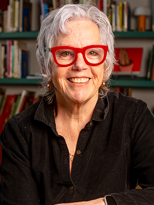 Lynne Allen headshot